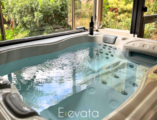 Elevata Retreat in Montville Queensland | Spa for 3 people 1 | Listeo